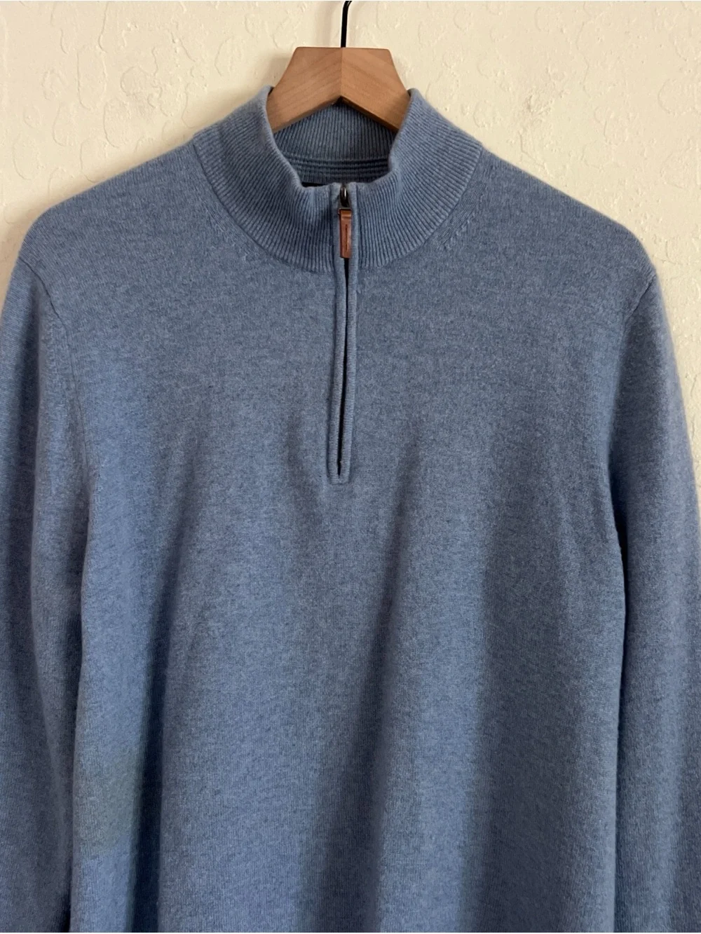 John W Nordstrom 100% Cashmere Half Zip Sweater Large Light Blue Preppy Office